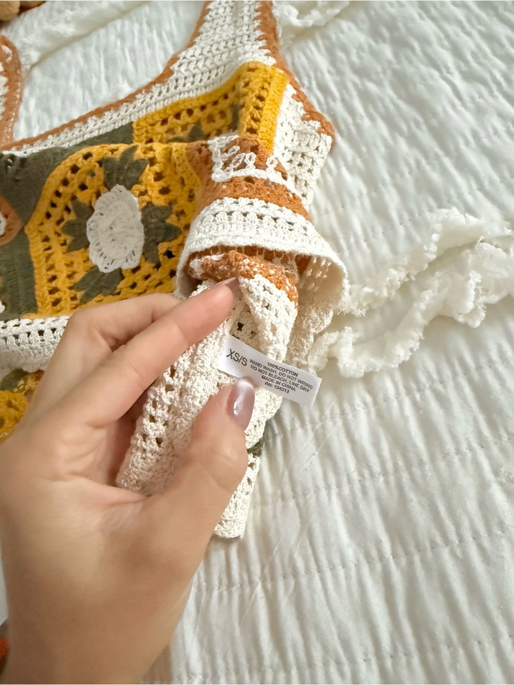 Crochet tank top - Picture 3 of 3